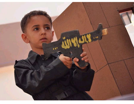 Gaza boy
with rifle