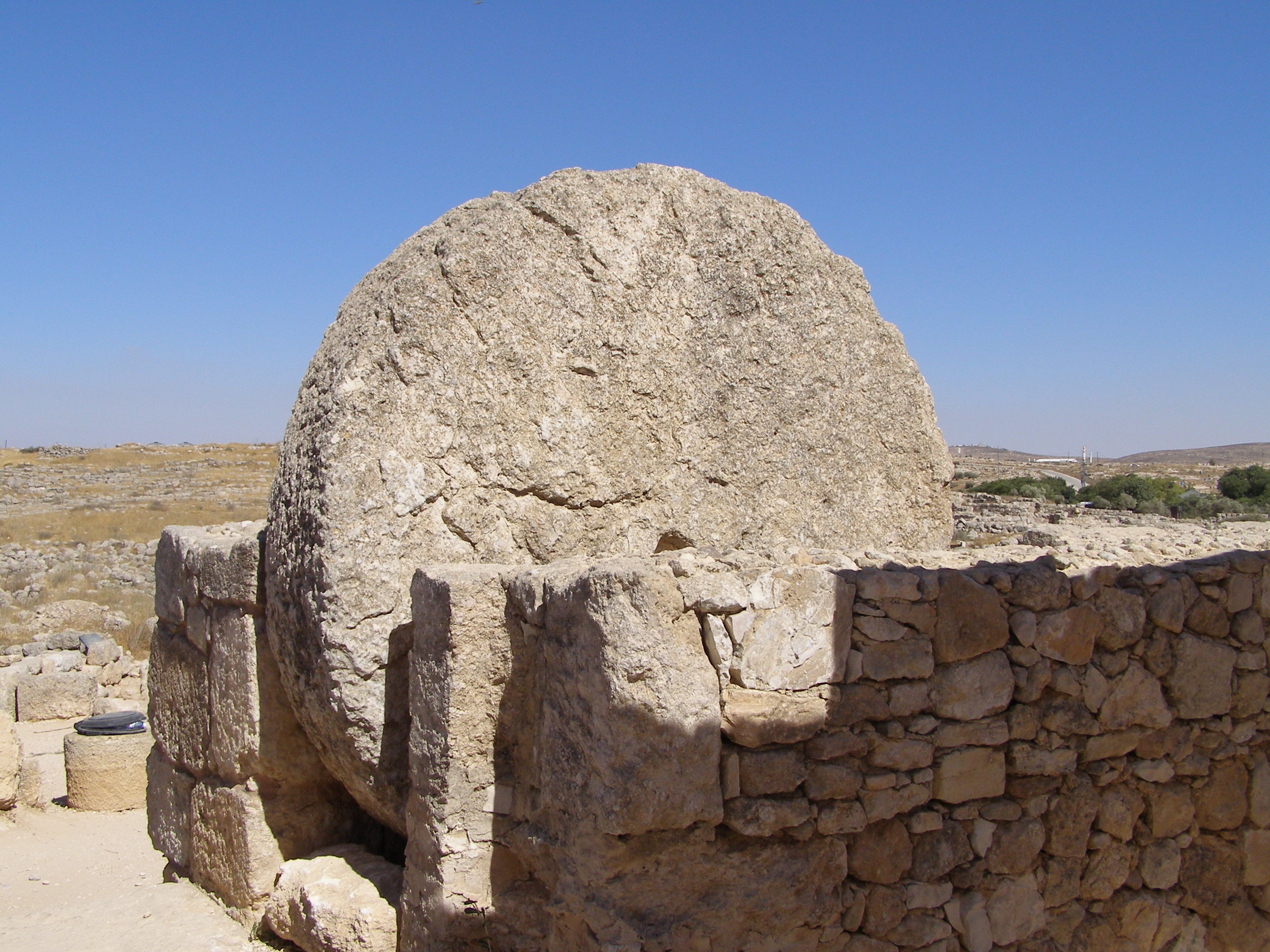 rollingstone.susya.synagogue