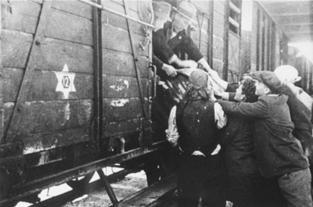treblinka.jews.loaded.onto.trains
