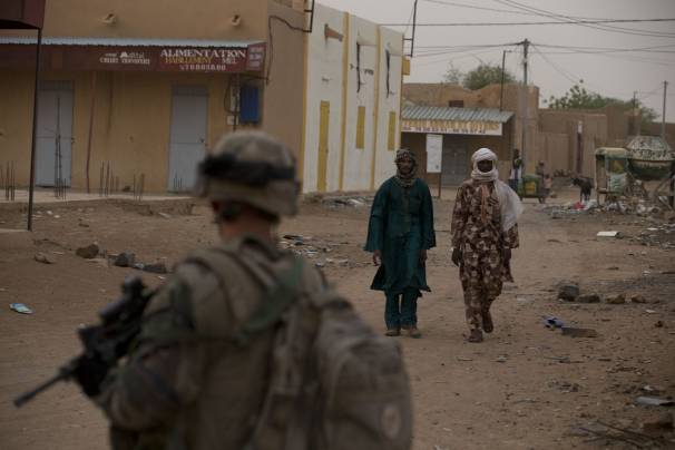 french.patrol.in.mali.jpg