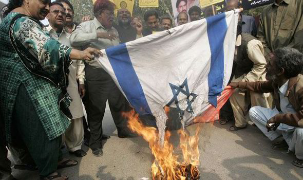 burning israeli flag