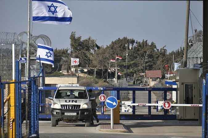 A crossing gate on the Israel-Syria border.