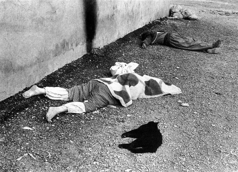 Iraqi Kurds massacred in chemical gas attack in Halabja, 1988